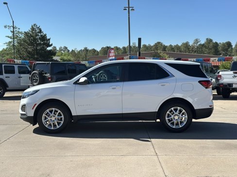 Used 2023 Chevrolet Equinox LT w/ Driver Convenience Package image 6