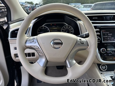Used 2015 Nissan Murano S image 29