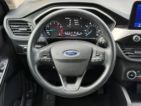 Used 2020 Ford Escape SE image 24