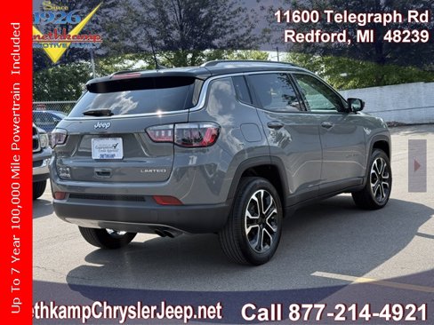 Certified 2022 Jeep Compass Limited image 3