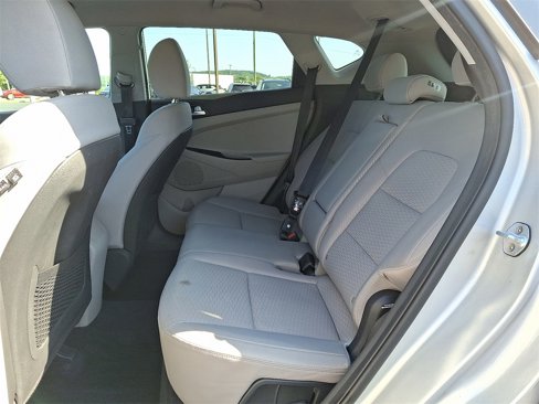 Used 2019 Hyundai Tucson SE image 10