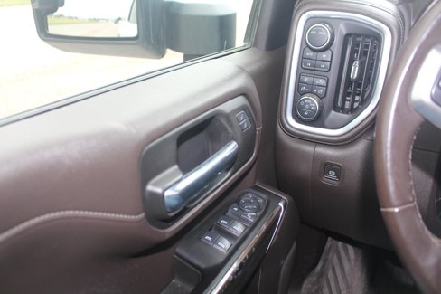 Used 2022 Chevrolet Silverado 2500 LT w/ All Star Edition image 20