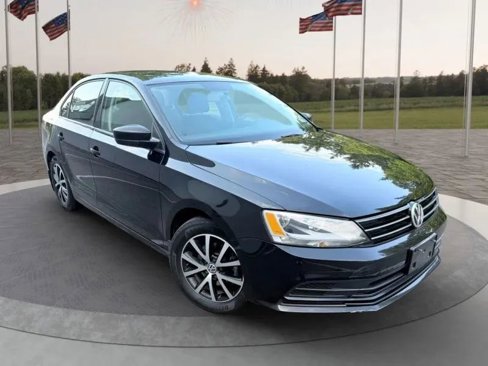 Used 2016 Volkswagen Jetta SE image 8