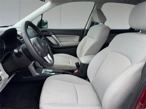 Used 2018 Subaru Forester 2.5i image 10