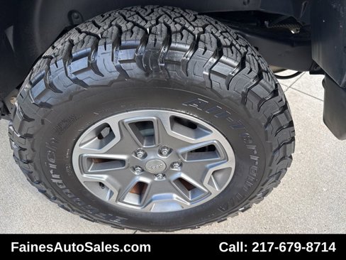 Used 2016 Jeep Wrangler Rubicon w/ Power Convenience Group image 31