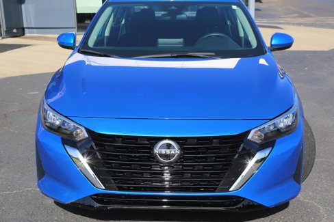 Used 2024 Nissan Sentra SV image 8