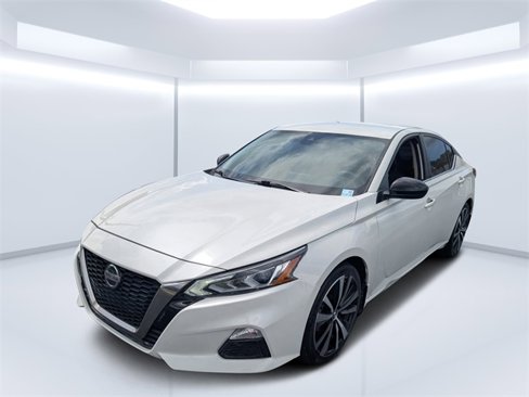 Used 2020 Nissan Altima 2.5 SR image 7