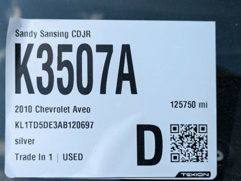 Used 2010 Chevrolet Aveo LT image 11
