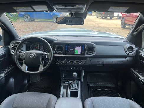 Used 2019 Toyota Tacoma TRD Sport image 28