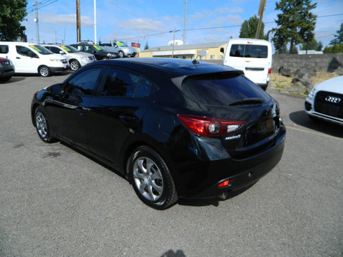 Used 2015 MAZDA MAZDA3 i Sport image 5