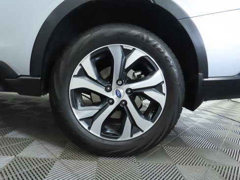 Used 2021 Subaru Outback Limited XT image 32
