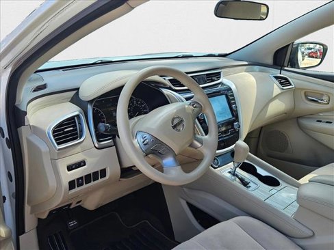 Used 2016 Nissan Murano S w/ Navigation Package image 10