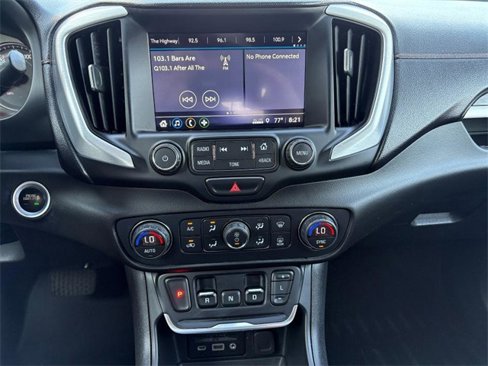Used 2018 GMC Terrain SLT w/ Preferred Package image 12