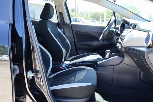 Used 2021 Nissan Versa SV image 8