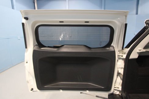 Used 2018 Ford EcoSport Titanium image 38