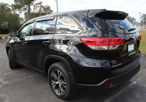 Used 2019 Toyota Highlander LE image 14