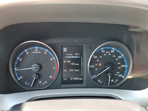 Used 2017 Toyota RAV4 XLE image 18