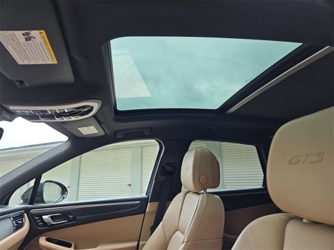 Certified 2021 Porsche Macan GTS w/ Premium Package Plus (PF9) image 16