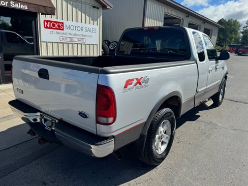 Used 2003 Ford F150 XLT image 3