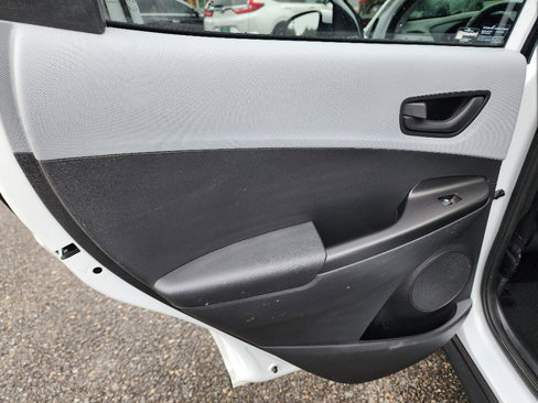 Used 2020 Hyundai Kona SEL Plus image 34