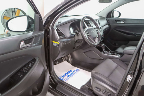 Used 2017 Hyundai Tucson Night image 3