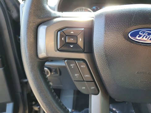 Used 2020 Ford Expedition Max XLT w/ Equipment Group 202A image 18