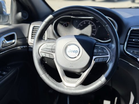Used 2020 Jeep Grand Cherokee Limited image 14