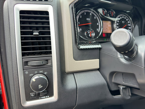 Used 2012 RAM 1500 Big Horn image 16