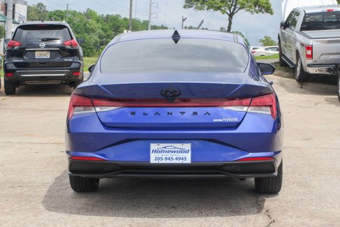 Used 2023 Hyundai Elantra Blue image 6
