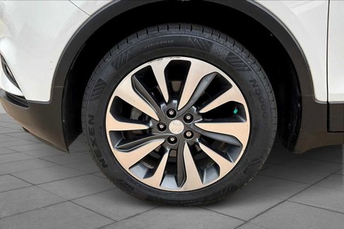 Used 2019 Buick Encore Essence image 9
