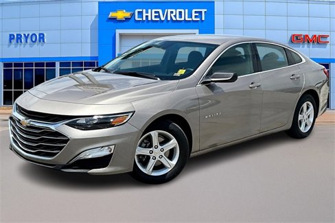 Used 2024 Chevrolet Malibu LS image 3