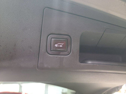 Used 2018 Cadillac XT5 Premium Luxury image 20