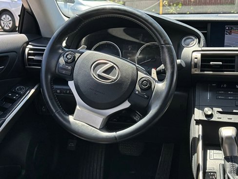 Used 2015 Lexus IS 250 image 17