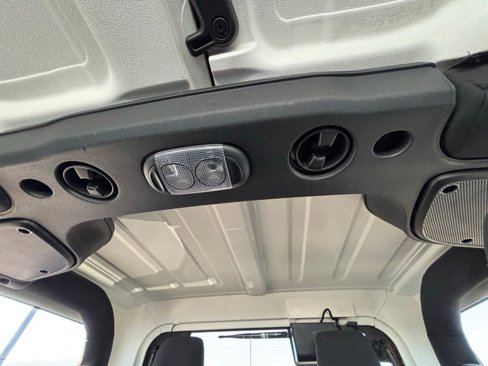 Used 2015 Jeep Wrangler Sport image 34