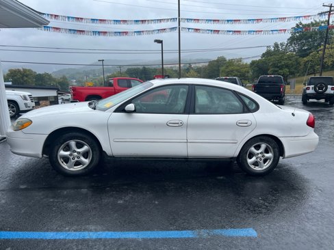 Used 2002 Ford Taurus SES image 1