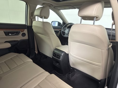 Used 2019 Honda CR-V Touring image 16