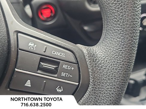 Used 2023 Honda HR-V LX image 17