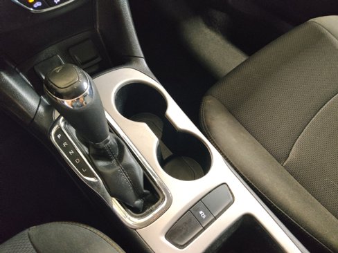 Used 2017 Chevrolet Cruze LS image 26