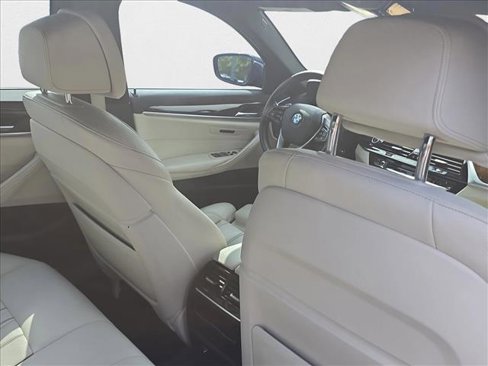 Used 2019 BMW 530i w/ Convenience Package image 20
