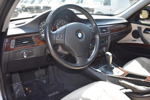 Used 2011 BMW 328i xDrive Sedan w/ Premium Pkg image 18