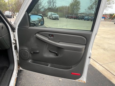 Used 2004 Chevrolet Silverado 1500 2WD Regular Cab image 21