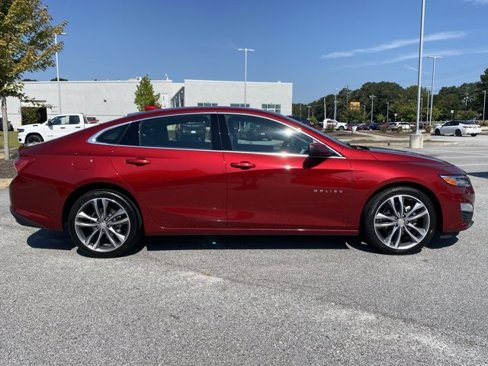 Used 2023 Chevrolet Malibu LT image 3