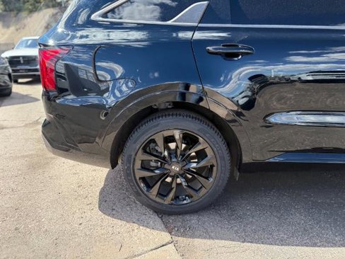 Used 2021 Kia Sorento SX image 28