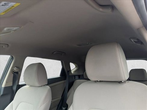 Used 2020 Hyundai Tucson Value w/ Cargo Package image 18