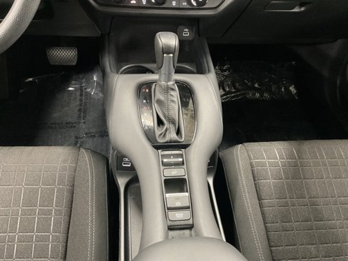 Certified 2023 Honda HR-V LX image 24