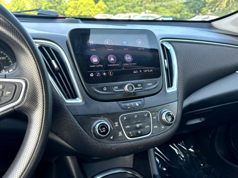 Used 2020 Chevrolet Malibu LT image 29