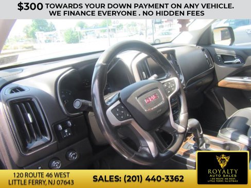 Used 2017 GMC Canyon Denali image 16