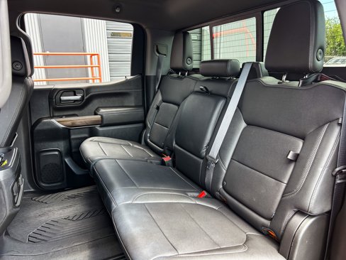 Used 2021 Chevrolet Silverado 1500 LT Trail Boss w/ Convenience Package II image 33