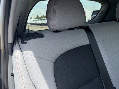 Used 2020 Chevrolet Bolt LT image 41
