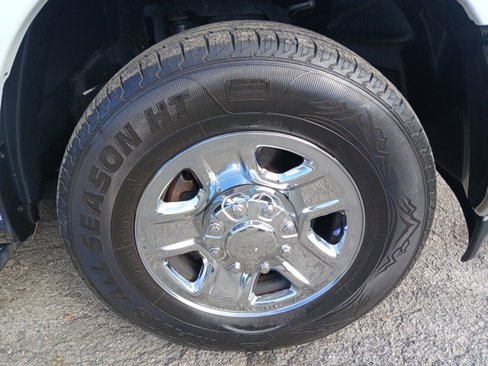 Used 2020 RAM 2500 Big Horn image 15